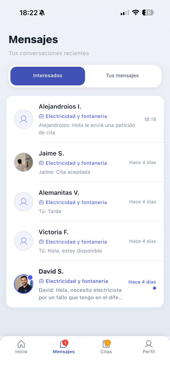 Pantalla real de conversaciones en Manitox